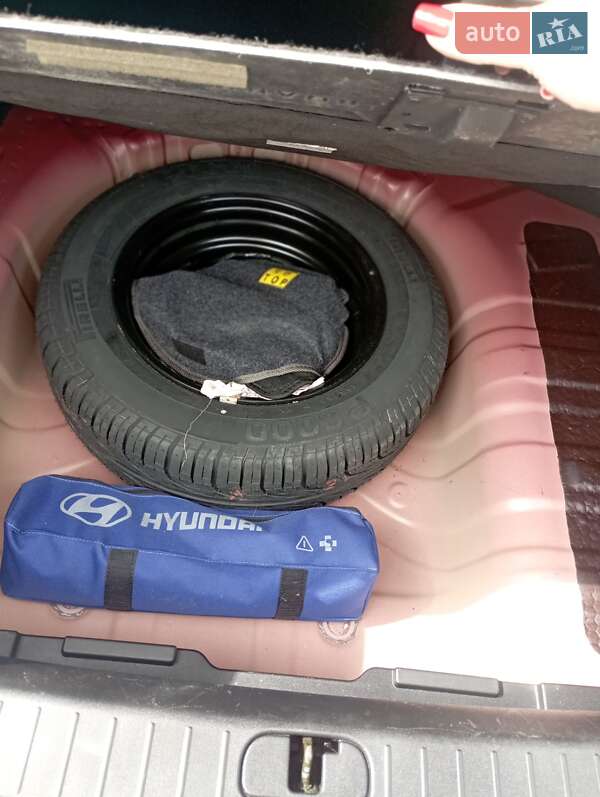 Седан Hyundai Accent 2007 в Виннице