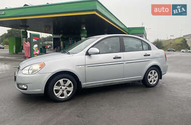 Седан Hyundai Accent 2007 в Киеве