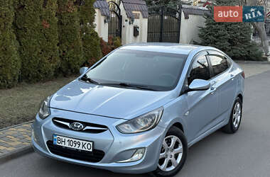 Седан Hyundai Accent 2011 в Одессе