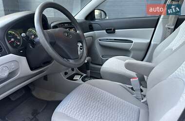Седан Hyundai Accent 2008 в 