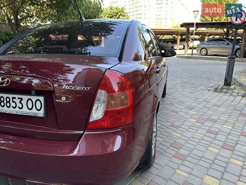 Хэтчбек Hyundai Accent 2008 в Одессе