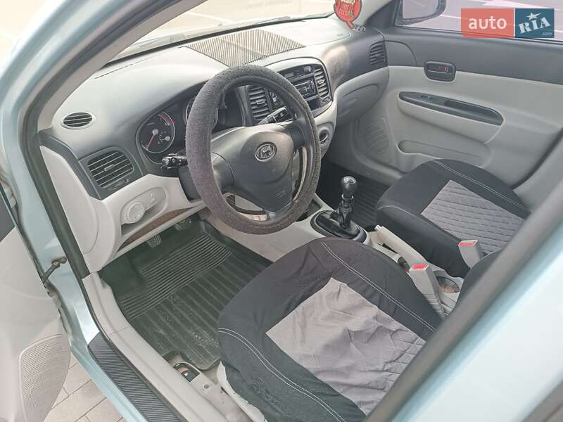 Седан Hyundai Accent 2008 в Виннице