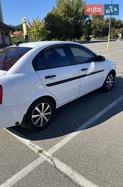 Седан Hyundai Accent 2009 в Києві