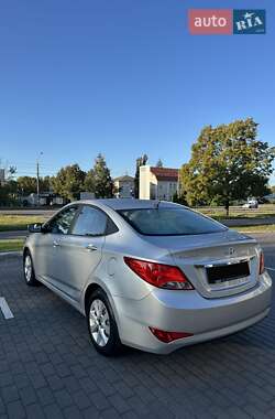 Седан Hyundai Accent 2016 в 