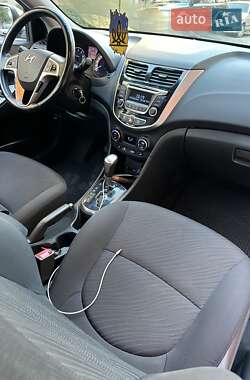 Седан Hyundai Accent 2016 в 