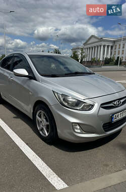 Седан Hyundai Accent 2011 в Краматорську