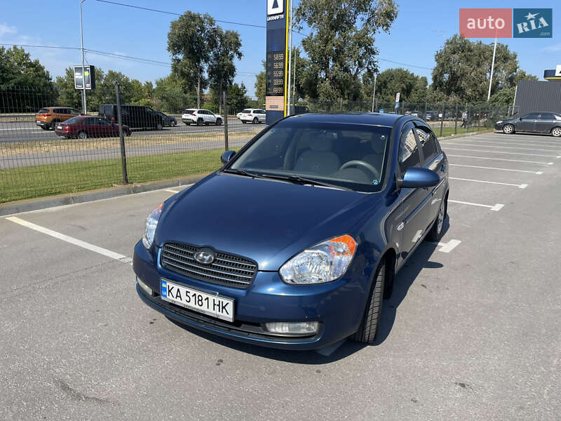 Hyundai Accent 2008