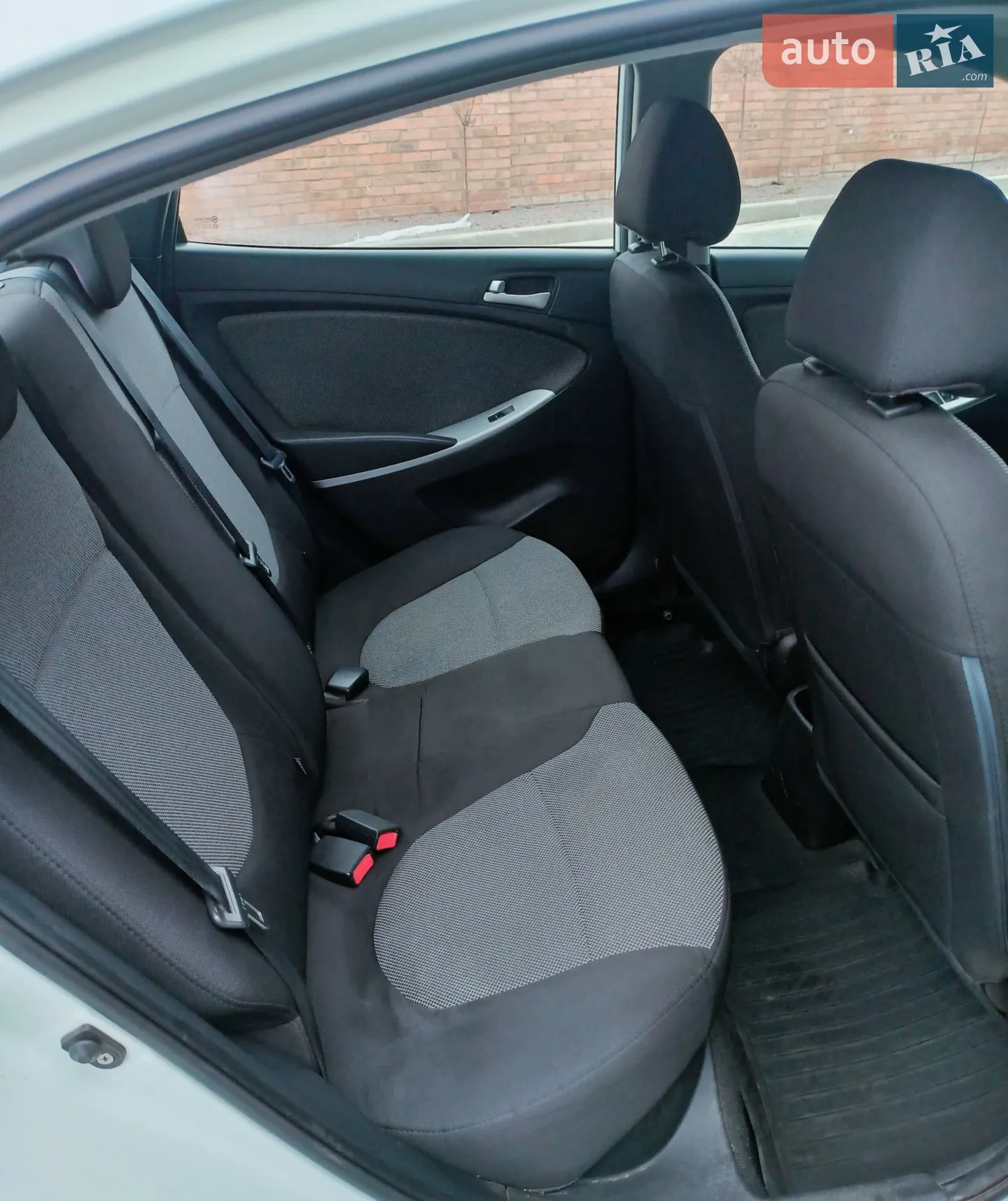 2013 Hyundai Accent - мініатюра 4