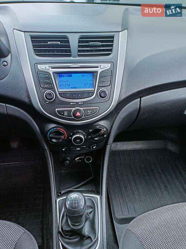 Седан Hyundai Accent 2013 в Луцьку
