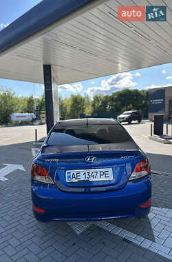 Седан Hyundai Accent 2011 в 