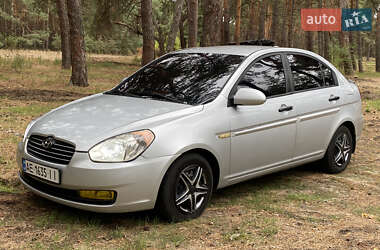 Седан Hyundai Accent 2008 в Новой Одессе
