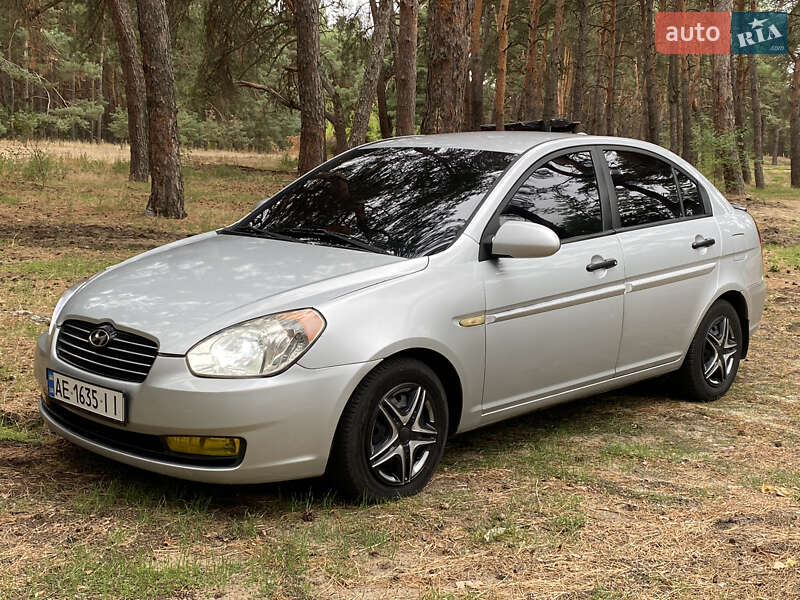 Hyundai Accent 2008