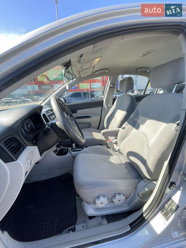 Седан Hyundai Accent 2008 в Харькове