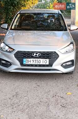 Седан Hyundai Accent 2017 в Измаиле