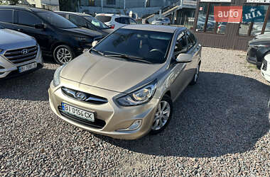 Седан Hyundai Accent 2012 в Полтаві