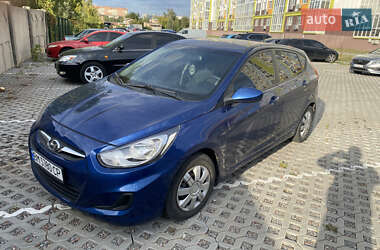 Хетчбек Hyundai Accent 2016 в Полтаві