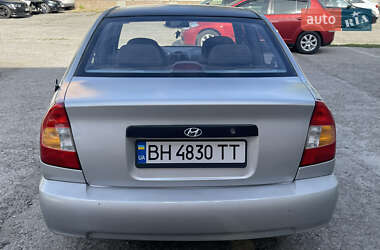 Седан Hyundai Accent 2000 в 