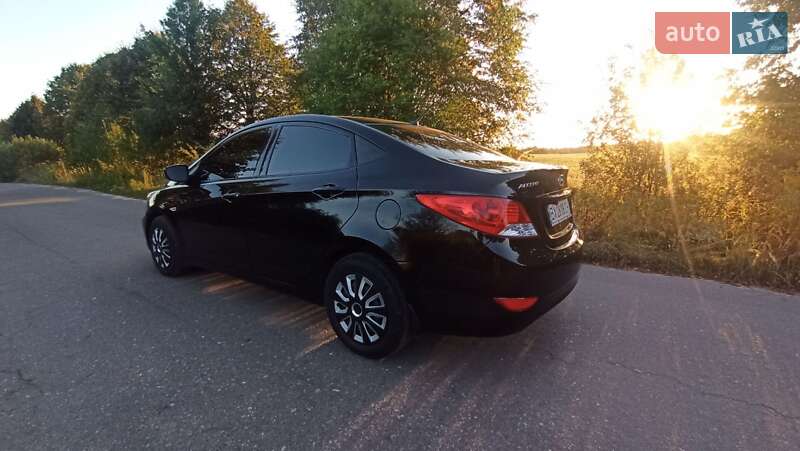 Седан Hyundai Accent 2018 в Шепетовке