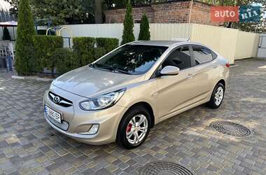 Седан Hyundai Accent 2012 в Кременчуге
