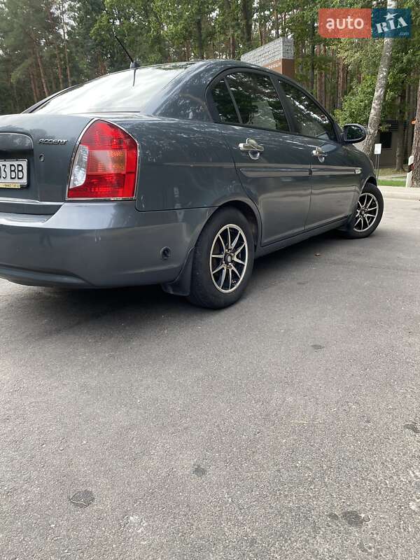 Седан Hyundai Accent 2008 в Иршанске