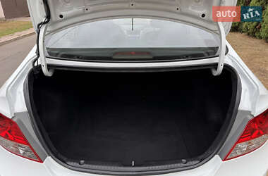Седан Hyundai Accent 2012 в 