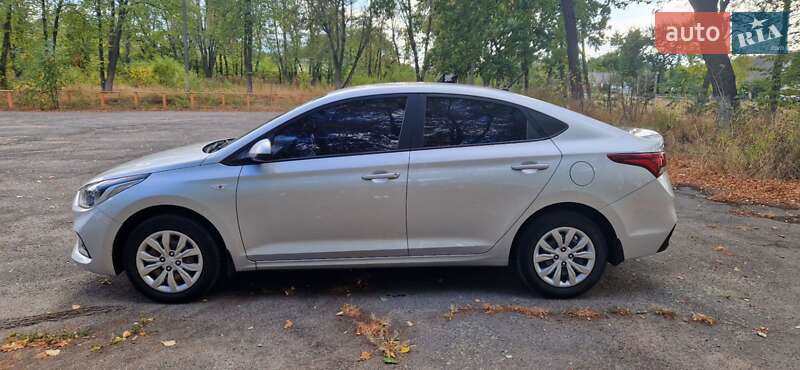 Седан Hyundai Accent 2017 в Звенигородці