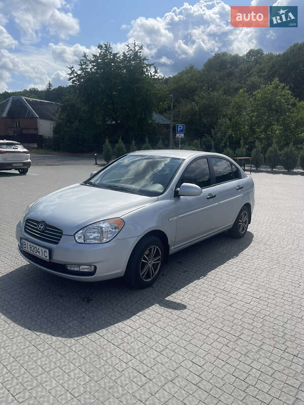 Седан Hyundai Accent 2008 в Полтаве
