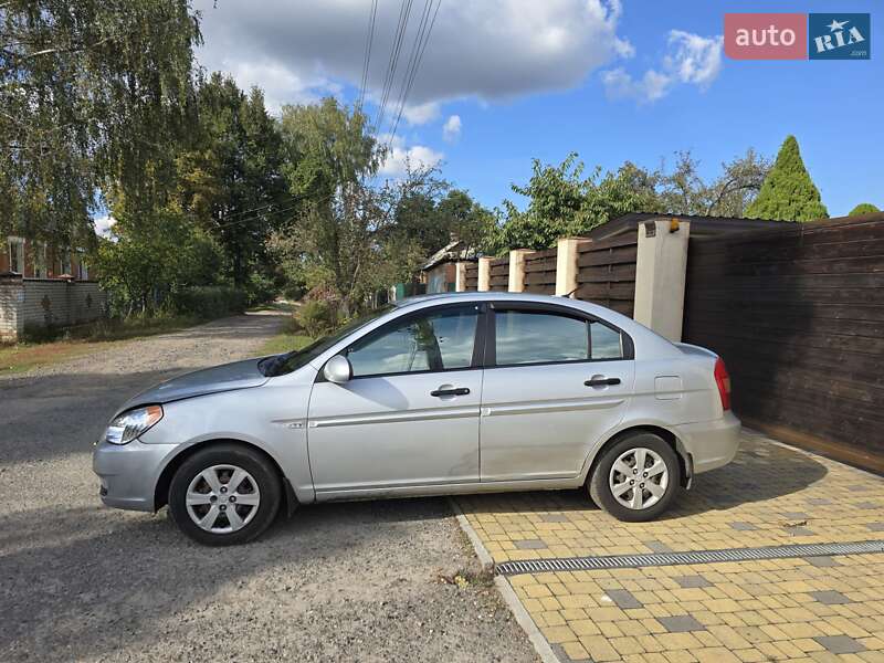 Hyundai Accent 2008