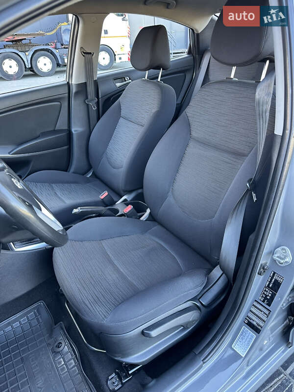 Седан Hyundai Accent 2019 в Киеве