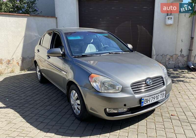 Седан Hyundai Accent 2010 в Одессе