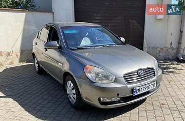 Седан Hyundai Accent 2010 в 