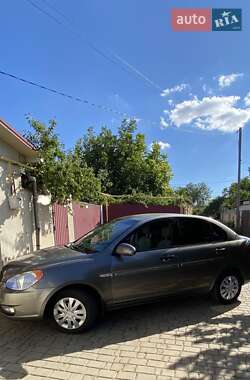 Седан Hyundai Accent 2010 в 