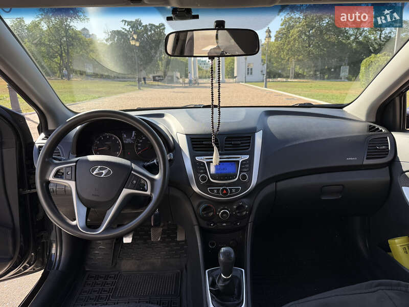 Седан Hyundai Accent 2013 в Одесі