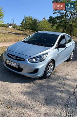 Седан Hyundai Accent 2012 в 