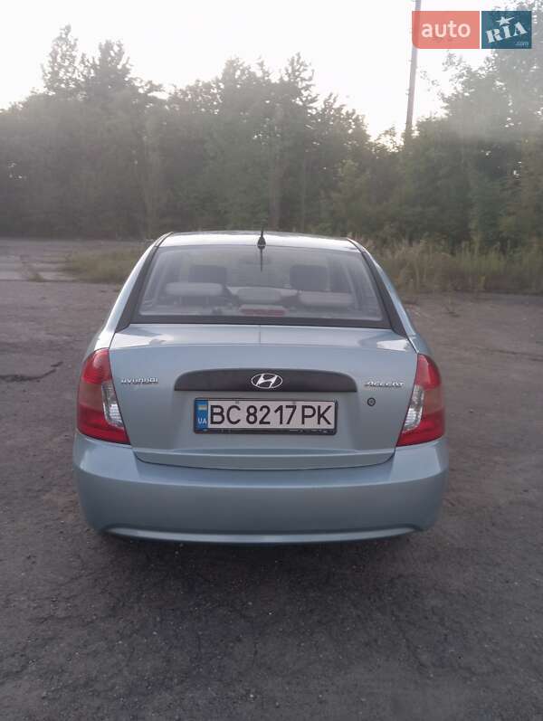 Седан Hyundai Accent 2008 в Львове