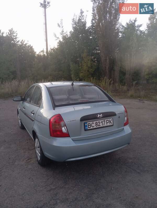 Седан Hyundai Accent 2008 в Львове