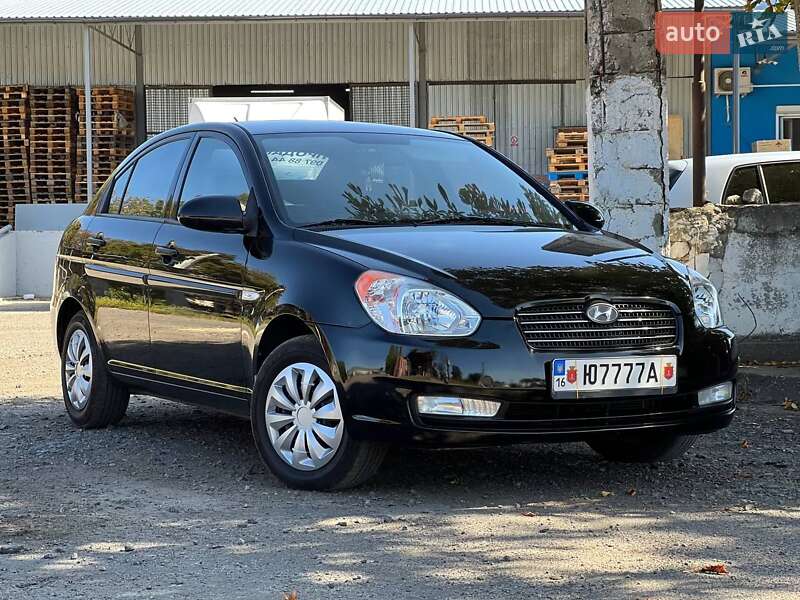 Седан Hyundai Accent 2008 в 