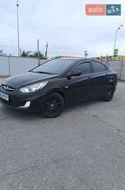 Седан Hyundai Accent 2013 в Виннице