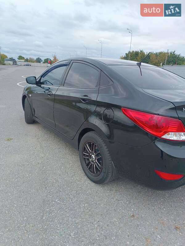 Седан Hyundai Accent 2013 в Виннице фото 25 Седан Hyundai Accent 2013 в Виннице
