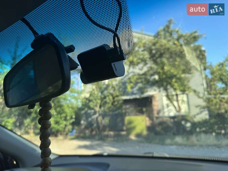 Хэтчбек Hyundai Accent 2013 в Днепре фото 9 Хэтчбек Hyundai Accent 2013 в Днепре