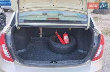 Седан Hyundai Accent 2010 в 