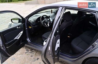 Хэтчбек Hyundai Accent 2017 в 