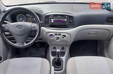 Седан Hyundai Accent 2008 в 