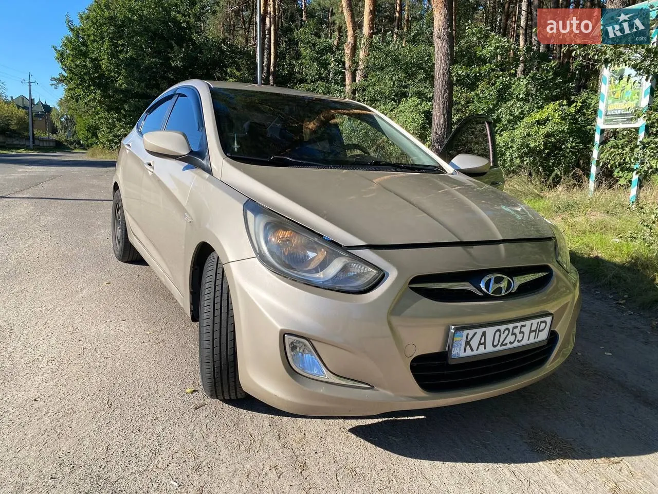 2012 Hyundai Accent - мініатюра 18