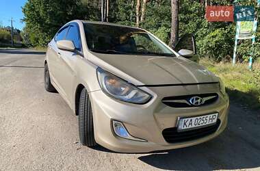 Седан Hyundai Accent 2012 в 