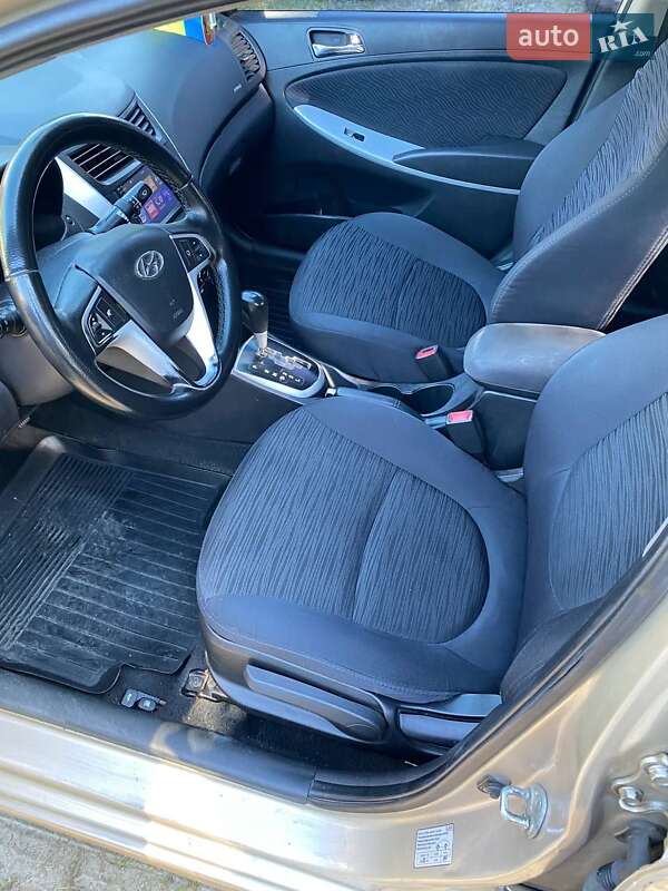 Седан Hyundai Accent 2012 в Києві