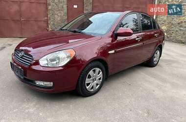 Седан Hyundai Accent 2010 в 