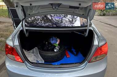 Седан Hyundai Accent 2011 в 
