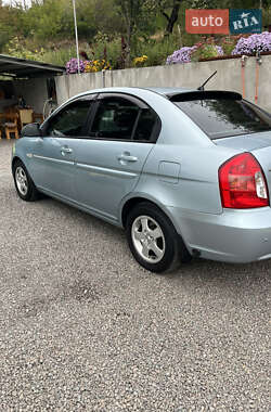 Седан Hyundai Accent 2007 в Киеве