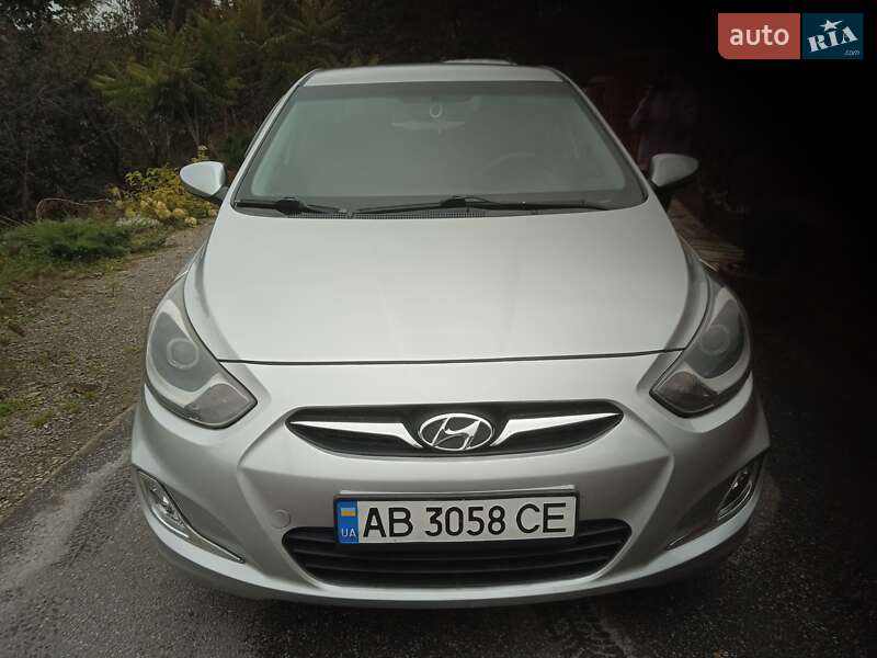 Седан Hyundai Accent 2011 в Вінниці фото 3 Седан Hyundai Accent 2011 в Вінниці
